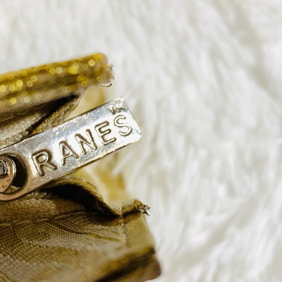 🎉Host Pick!🎉💥BOGO💥RANES Women’s Gold Gilded Bohemian Indian Style Clutch - Picture 7 of 12